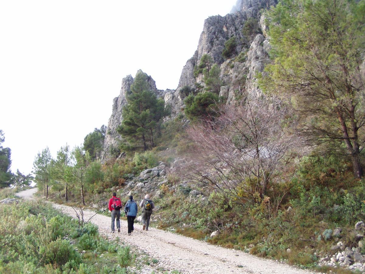 בנימאנטל La Muntanya - Apartamentos Rural Guadalest מראה חיצוני תמונה